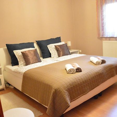 Villa Csilla Elegant House Erd Ngoại thất bức ảnh