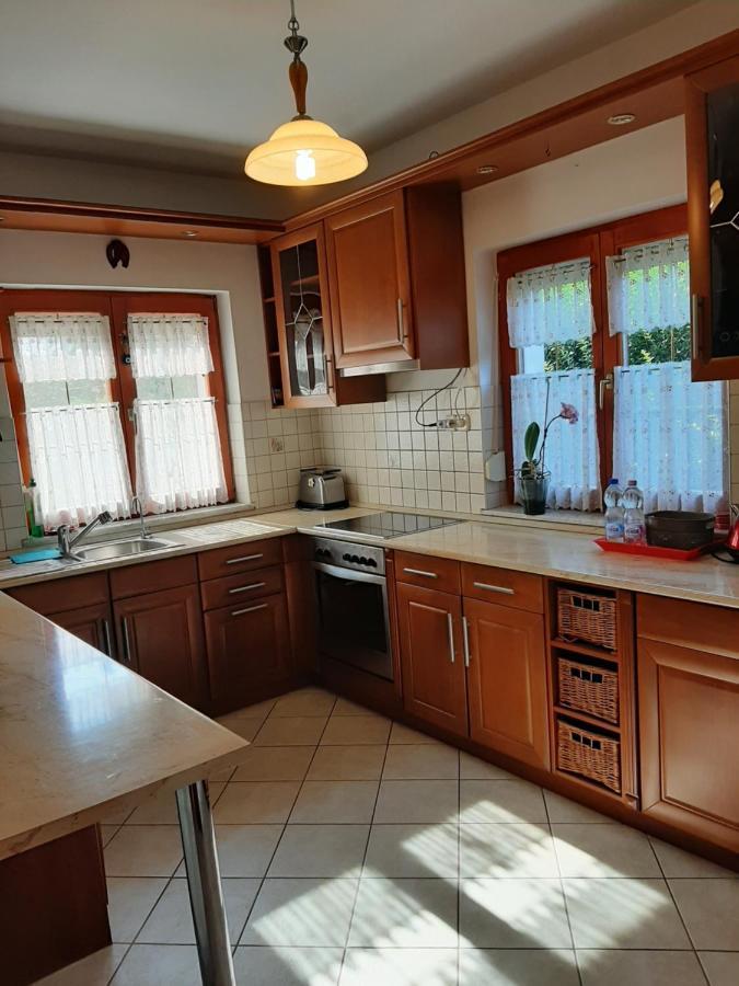 Villa Csilla Elegant House Erd Ngoại thất bức ảnh