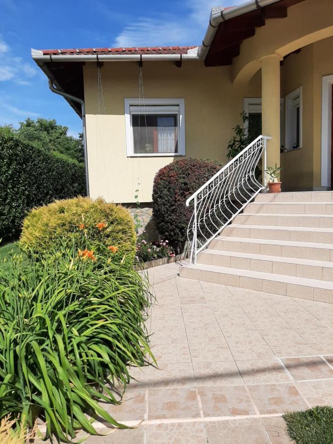 Villa Csilla Elegant House Erd Ngoại thất bức ảnh