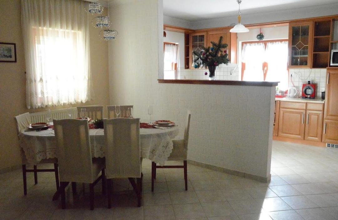 Villa Csilla Elegant House Erd Ngoại thất bức ảnh